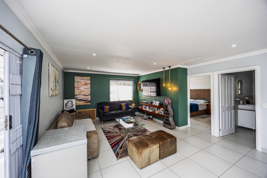 2 Bedroom Property for Sale in Nahoon Valley Park Eastern Cape